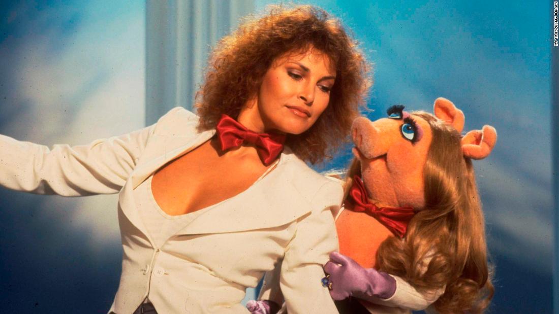 Welch and &quot;Muppets&quot; character Miss Piggy perform on the set of &quot;The Muppet Show&quot; circa 1978.