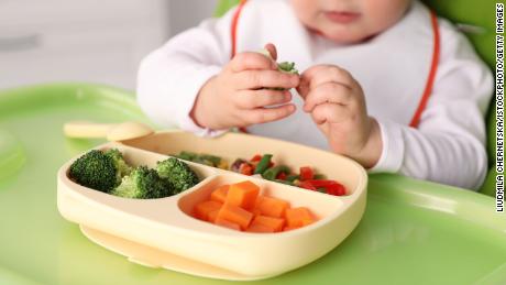 The CDC encourages introducing young children to a variety of fruits and vegetables. 