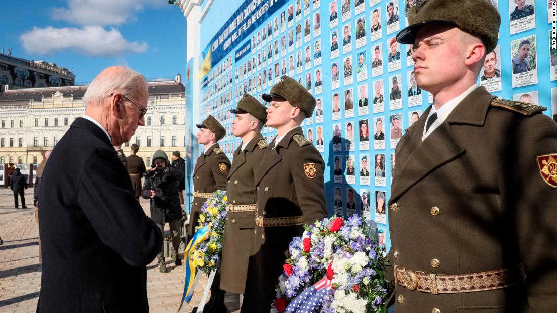 Biden visits the Wall of Remembrance, a memorial in Kyiv for Ukrainian soldiers killed during Russia&#39;s war on Ukraine.