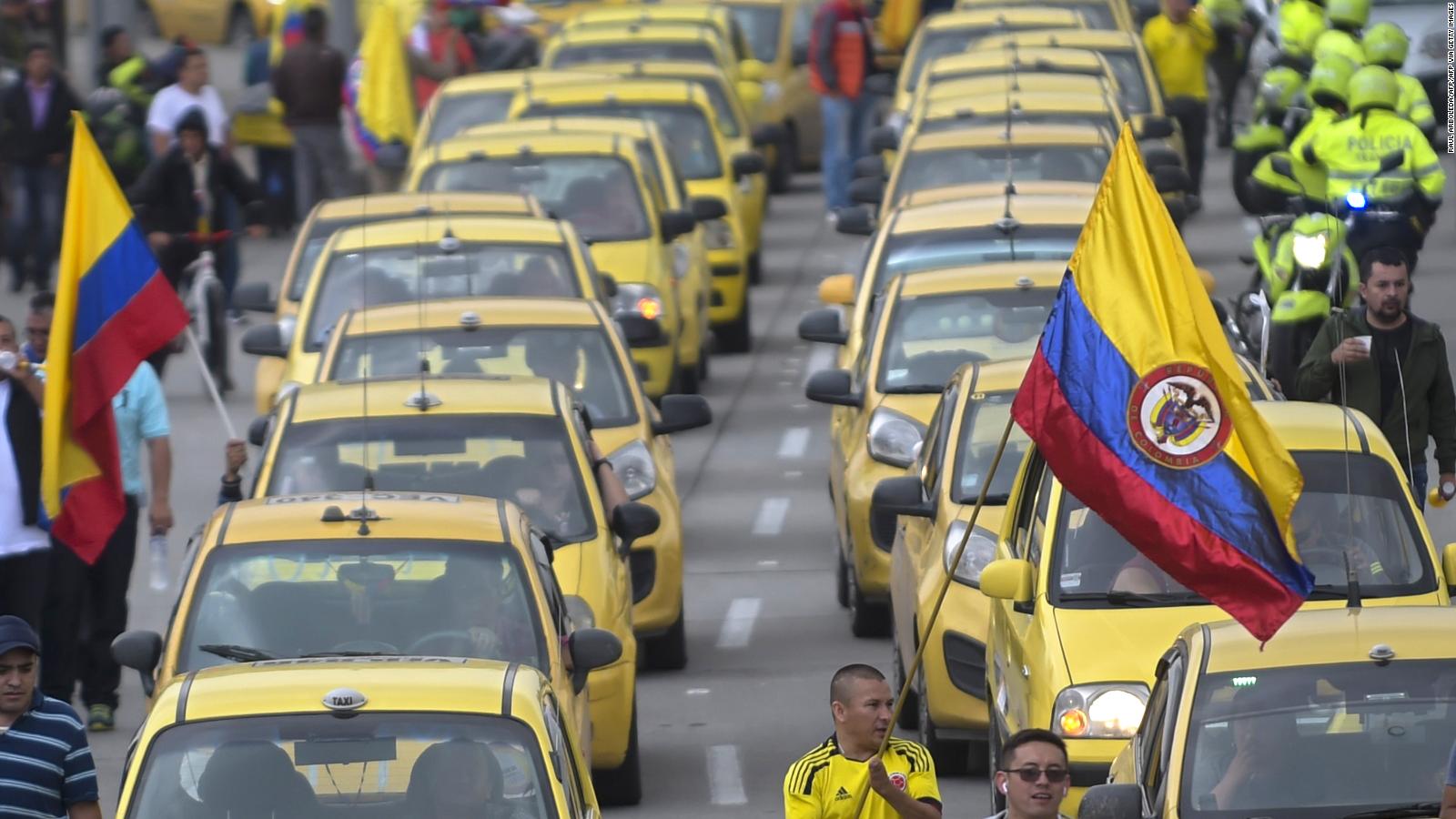 Colombia: Taxistas Levantan Huelga Tras Lograr Acuerdo Con El Gobierno ...