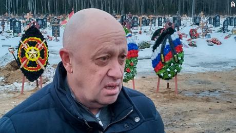 Prigozhin, who has openly taken credit for Wagner&#39;s efforts to gain territory in the war in Ukraine, attends the funeral of a mercenary at a cemetery outside St. Petersburg, Russia, on December 24, 2022.