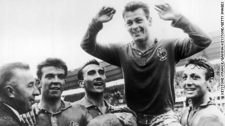 Just Fontaine holds the record for most goals scored at a single World Cup.