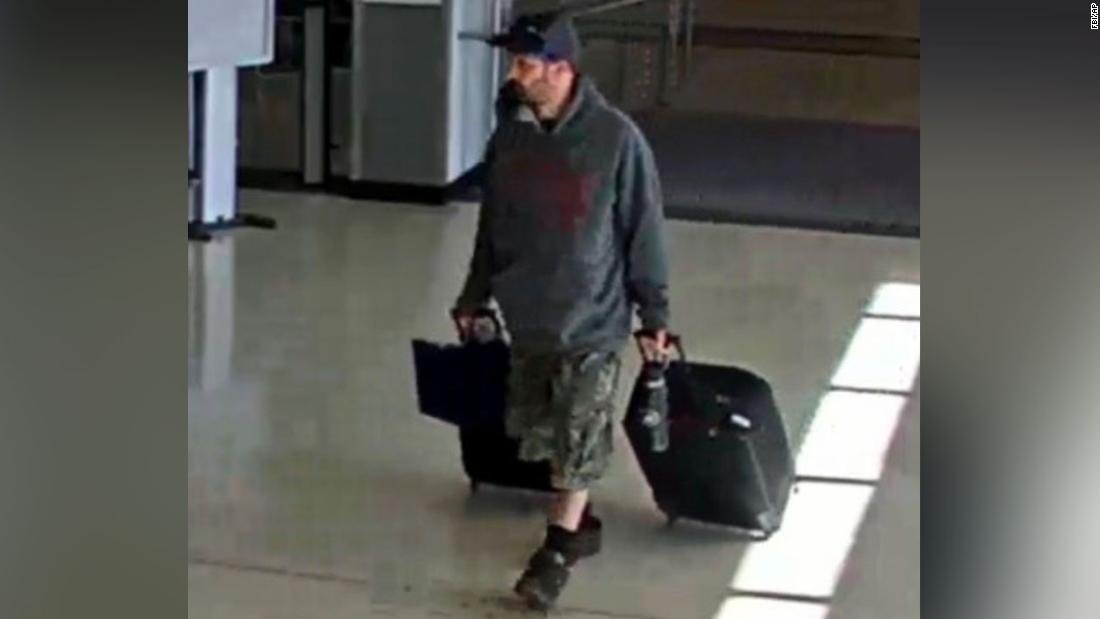 Man arrested after TSA made an alarming discovery in his suitcase – CNN Video