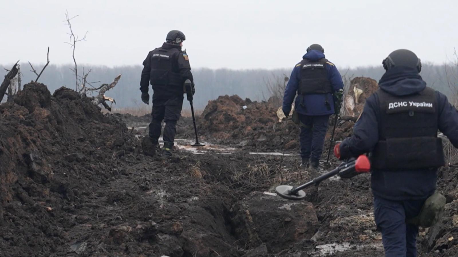 Desarrollo Y Defensa 199 Campos Minados Siembran Las Fronteras De