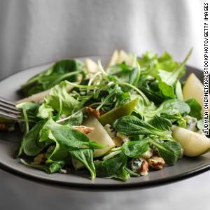 Mediterranean and MIND diets reduced signs of Alzheimer's in brain tissue, study finds