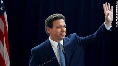 Opinion: What history reveals about the DeSantis playbook