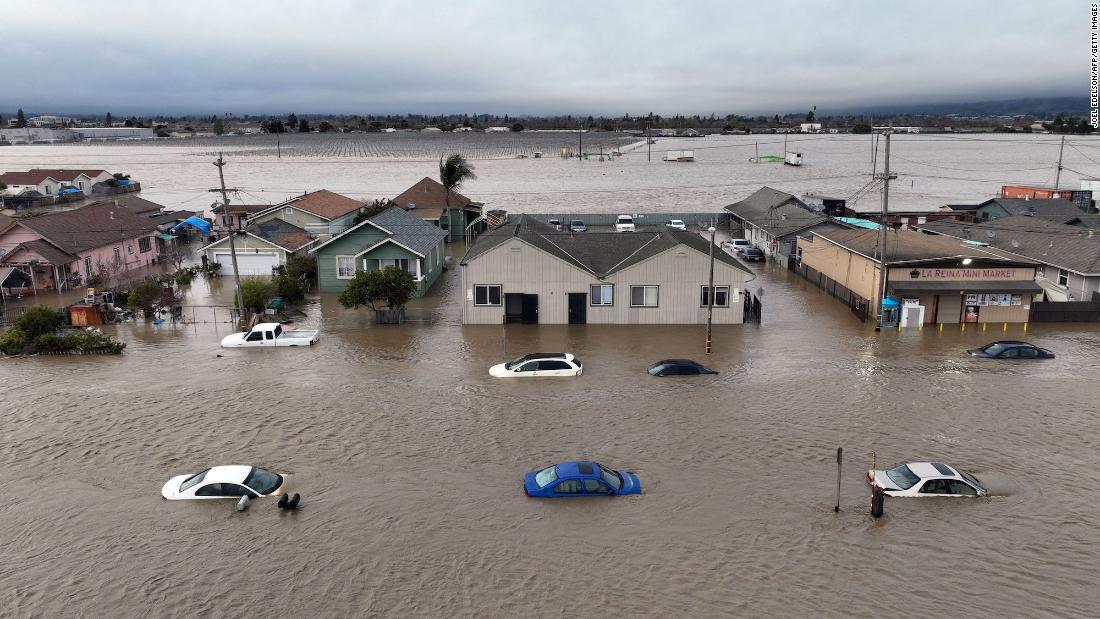 Río atmosférico de California: fuertes lluvias se ciernen sobre 15 millones de personas en vigilancia de inundaciones