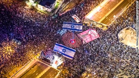 Half a million Israelis join latest protest against Netanyahu&#39;s judicial overhaul, organizers say