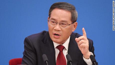 China&#39;s new premier tries to reassure private sector amid widespread concerns about future