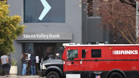 Why Silicon Valley Bank collapsed and what it could mean