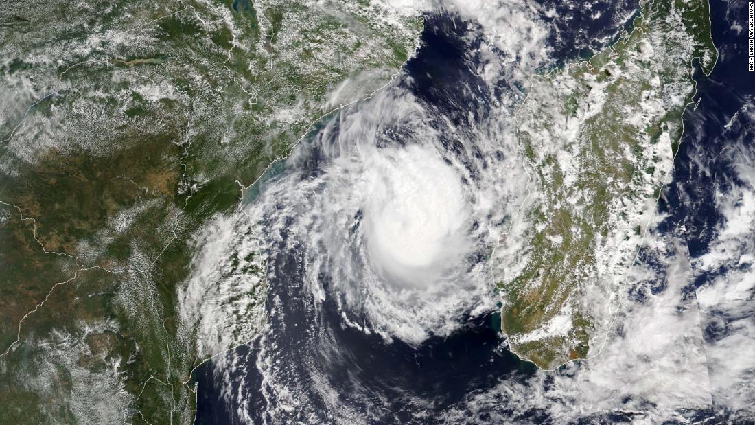 Nearly hundred dead in Malawi as Cyclone Freddy takes hold