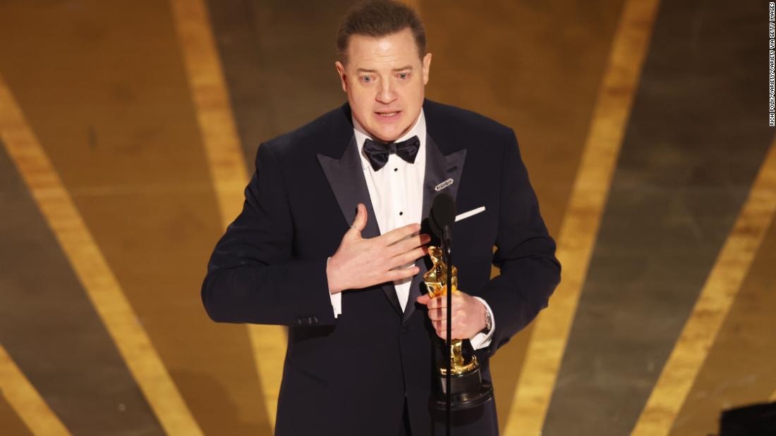 Entre Lágrimas Brendan Fraser Acepta El Oscar Como Mejor Actor Por Su Papel En The Whale 1067