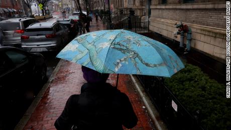 Northeast braces for heavy snow and winds that could cause widespread power outages