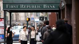 230314094830 first republic bank 031323 hp video Moody's downgrades US banking sector outlook and puts six banks on watch