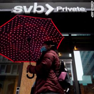 Opinion: The SVB collapse doesn't have to be the first in a chain of many