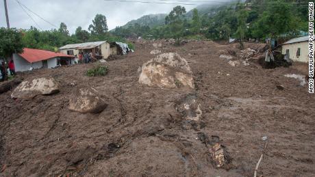 A general view of destruction caused by mudslide as Malawi Defence Force soldiers work to rescue victims in Blantyre, southern Malawi on March 16, 2023.
