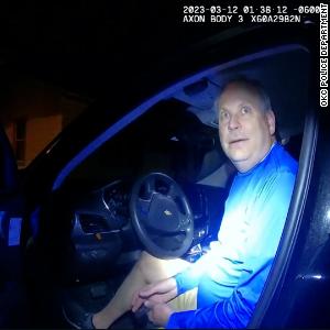 Watch: Off-duty police captain repeatedly asks sergeant to stop filming DUI arrest