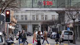 Credit Suisse menghadapi hujung minggu yang menentukan.  Adakah UBS akan meningkatkan tawaran menyelamat?