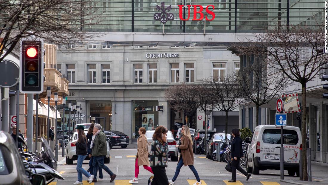 Credit Suisse se enfrenta a un fatídico fin de semana.  ¿Participará UBS en el intento de rescate?