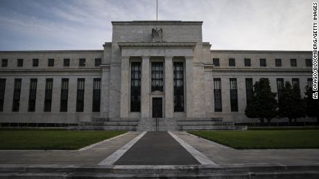 Fed and other central banks try to head off crisis by keeping dollars flowing