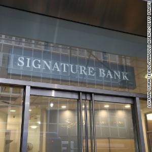 FDIC sells most of failed Signature Bank to Flagstar
