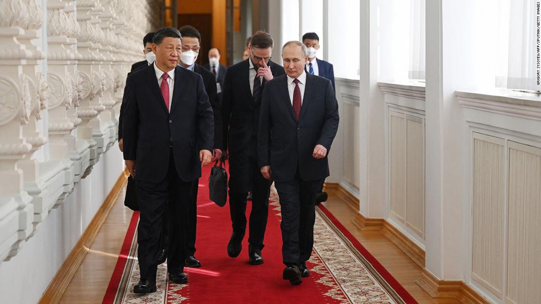 Incontro Xi-Putin: i leader di Russia e Cina svolgono il ruolo di operatori di pace in Ucraina, promettendo legami più stretti