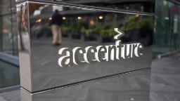 Accenture mengurangkan 19,000 pekerjaan di seluruh dunia