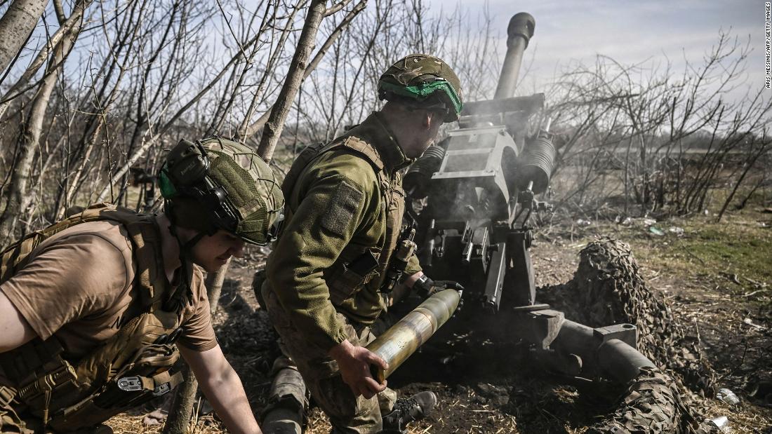 Ukrainian officials claim Russian forces are losing hundreds of men a day and sustaining heavy losses in 3 hotspots along the front lines