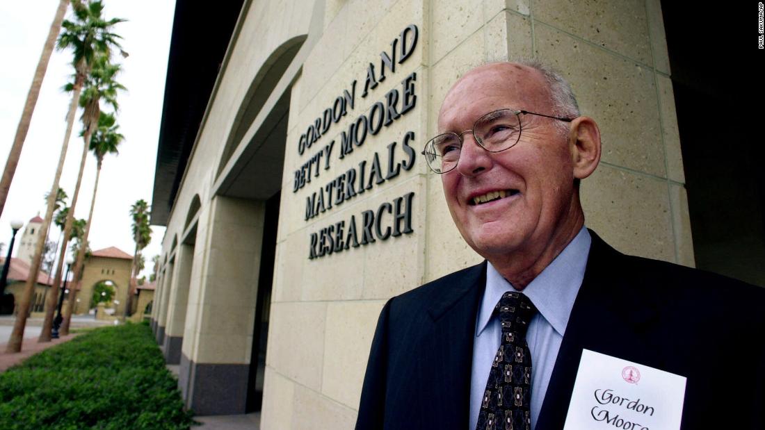 Intel co-founder Gordon Moore, author of ‘Moore’s Law’ which helped drive the computer revolution, dies aged 94.