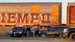 Dua pendatang ditemui mati dalam kontena perkapalan dalam kereta api di Uvalde County, Texas