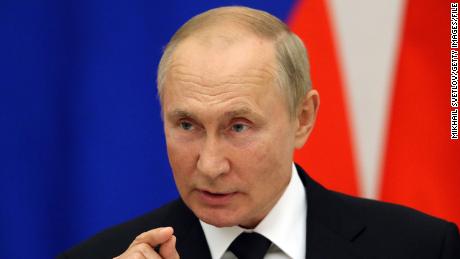 Russia plans to station tactical nuclear weapons in Belarus, Putin says