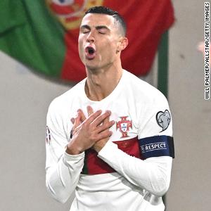 Cristiano Ronaldo breaks out new 'nap' goal celebration in 6-0 victory