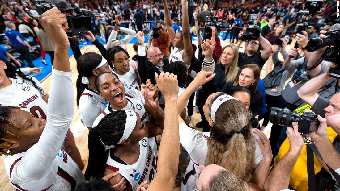 South Carolina advances to its third straight Final Four appearance