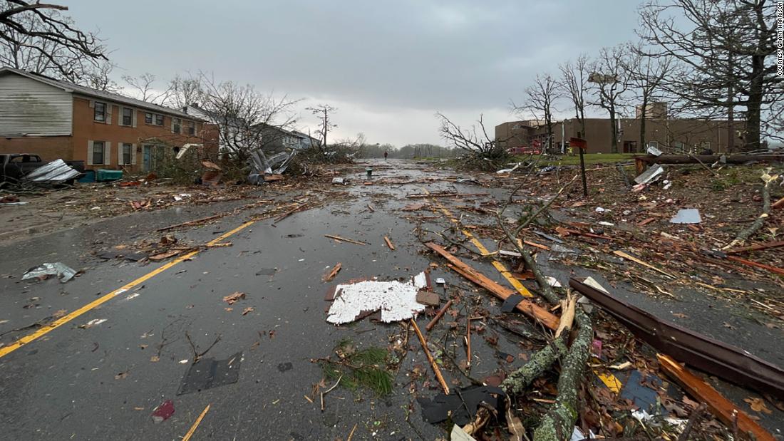 Live updates: Tornadoes touch down in Arkansas