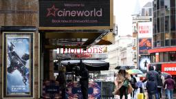 Cineworld berkongsi tangki selepas pemilik Regal Cinemas menolak rancangan untuk menjual perniagaan AS dan UK