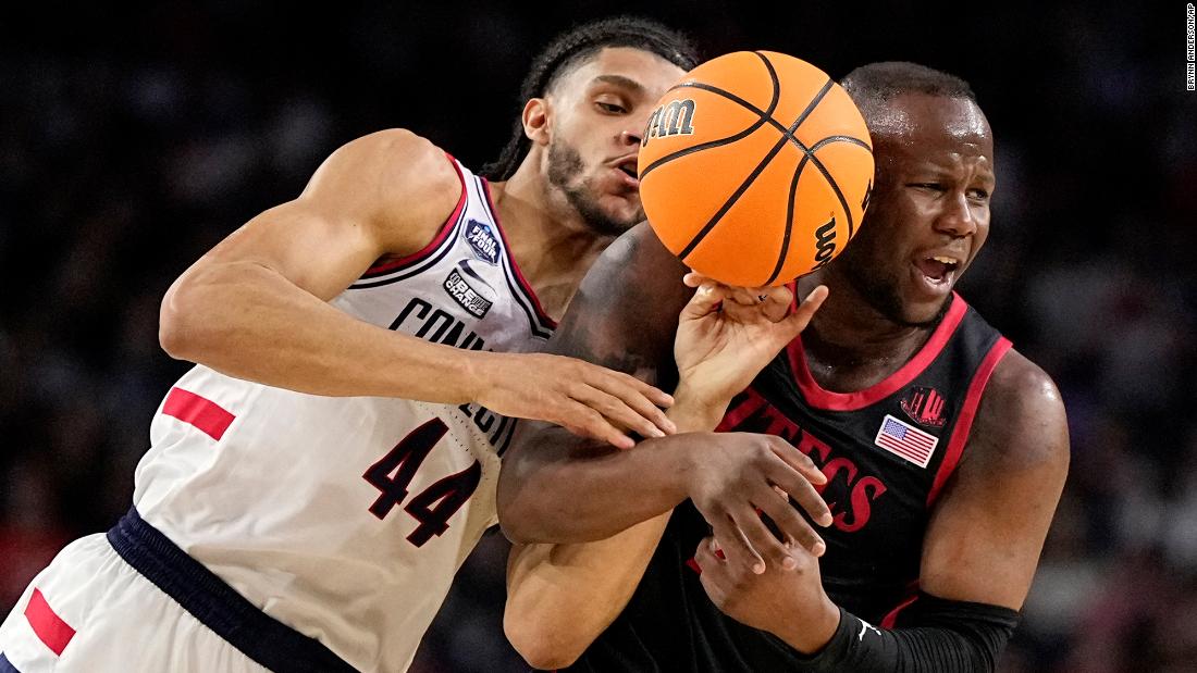 Jackson competes for the ball with San Diego State&#39;s Adam Seiko.