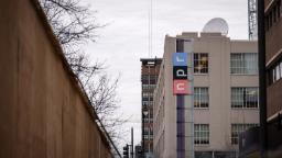 NPR mengkritik Twitter kerana menamparnya dengan label ‘media gabungan negara’
