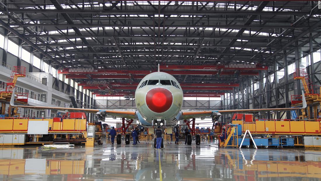 Airbus extends its lead over Boeing in China with plans for a second finishing line