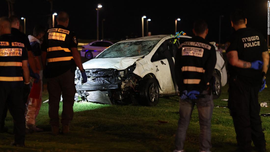 特拉维夫发生翻车袭击：一名意大利游客死亡，七人受伤
