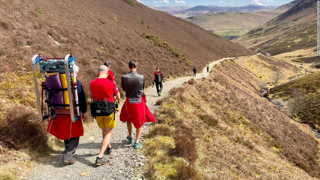 Los rescatistas de montaña de Lake District han pedido que los excursionistas sean rescatados con un hongo mágico