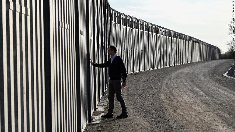 Greek Prime Minister Kyriakos Mitsotakis pictured on March 31, 2023 at a ceremony in Feres marking the extension to the country&#39;s steel fence to stem the flow of refugees.