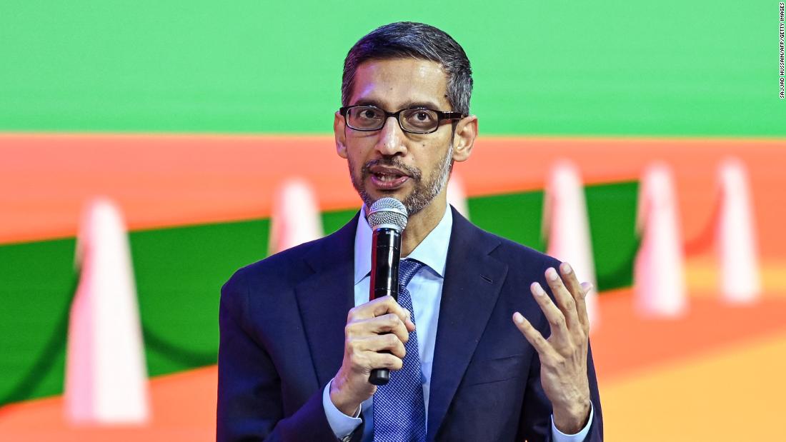 حصل الرئيس التنفيذي لشركة Google ، Sundar Pichai ، على 226 مليون دولار العام الماضي