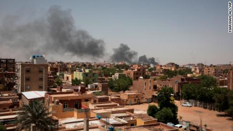Smoke rises over Khartoum over the weekend. The fighting in Sudan&#39;s capital between the Sudanese army and Rapid Support Forces resumed after an internationally brokered cease-fire failed. 