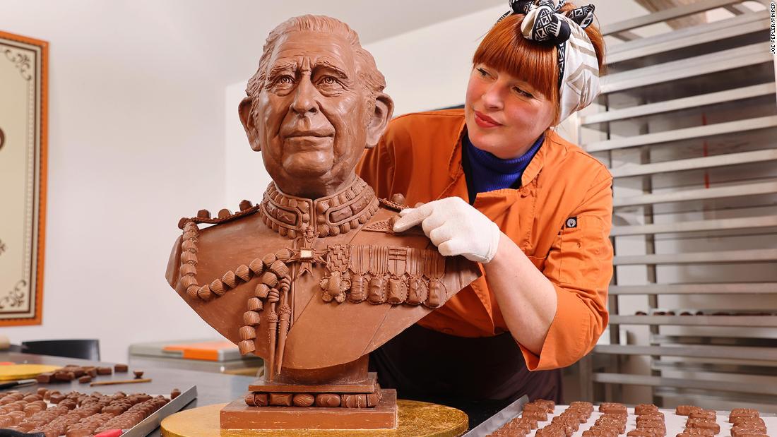 CNN: Life-sized chocolate King Charles III sculpture unveiled to