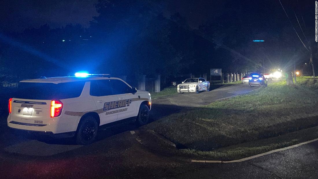 Mississippi 19-year-old arrested for shooting that left 2 teens dead, 4 wounded, police say