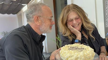 Tom Hanks and Rita Wilson celebrated their 35th wedding anniversary with this photo posted on Wilson&#39;s social media accounts.