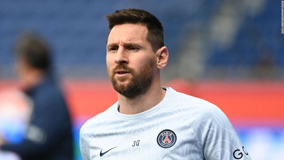 Lionel Messi wurde von Paris Saint-Germain nach einer nicht genehmigten Reise nach Saudi-Arabien gesperrt