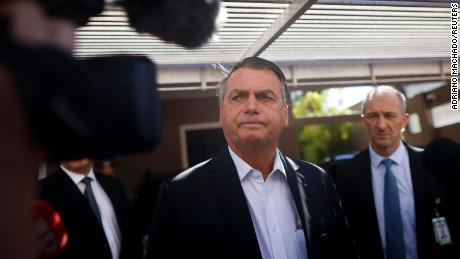 Brazilian police raid former President Bolsonaro&#39;s home, arrest former aide: CNN Brasil