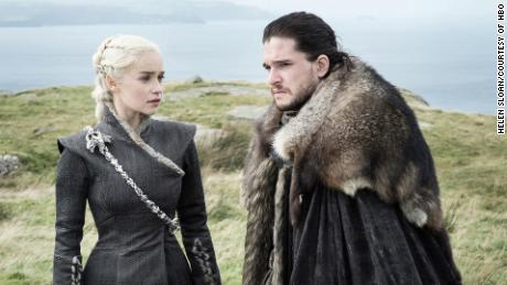 (From left) Emilia Clarke and Kit Harington in &#39;Game of Thrones.&#39;