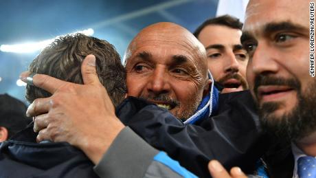 Spalletti celebrates winning Serie A.